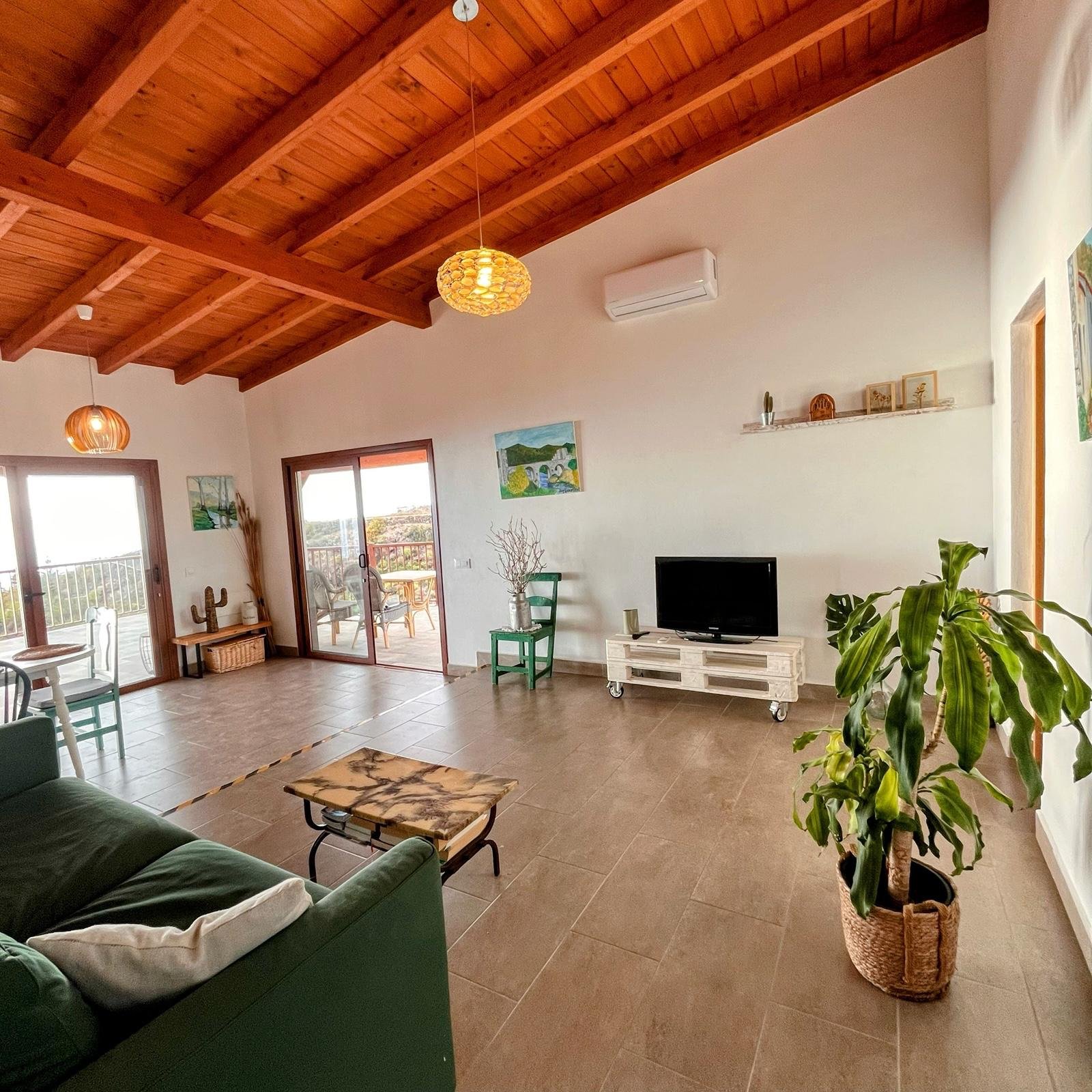 WhatsApp Image 2026-03-17 at 19.01.13